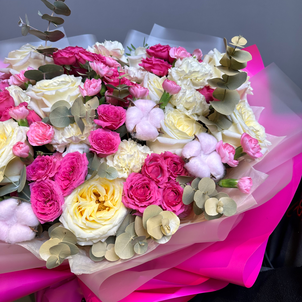 Букет "Барби" роза кустовая ,роза садовая