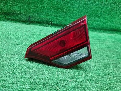 Фонарь правый внутренний Kia Rio 4 FB 20-нв седан