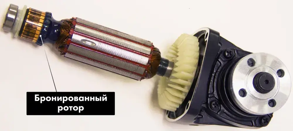 Болгарка (ушм - угловая шлифовальная машина с КОНСТАНТНОЙ РЕГУЛИРОВКОЙ ОБОРОТОВ ) БЕЗ КЕЙСА PAG125-1000EC Partnertool профессиональная серия