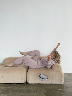 Костюм с поло пудра