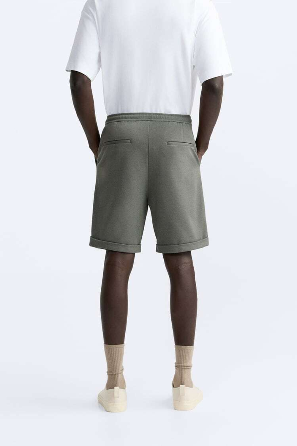 ZARA ШОРТЫ КОМФОРТНОЙ ПОСАДКИ, ОЛИВКОВЫЙ