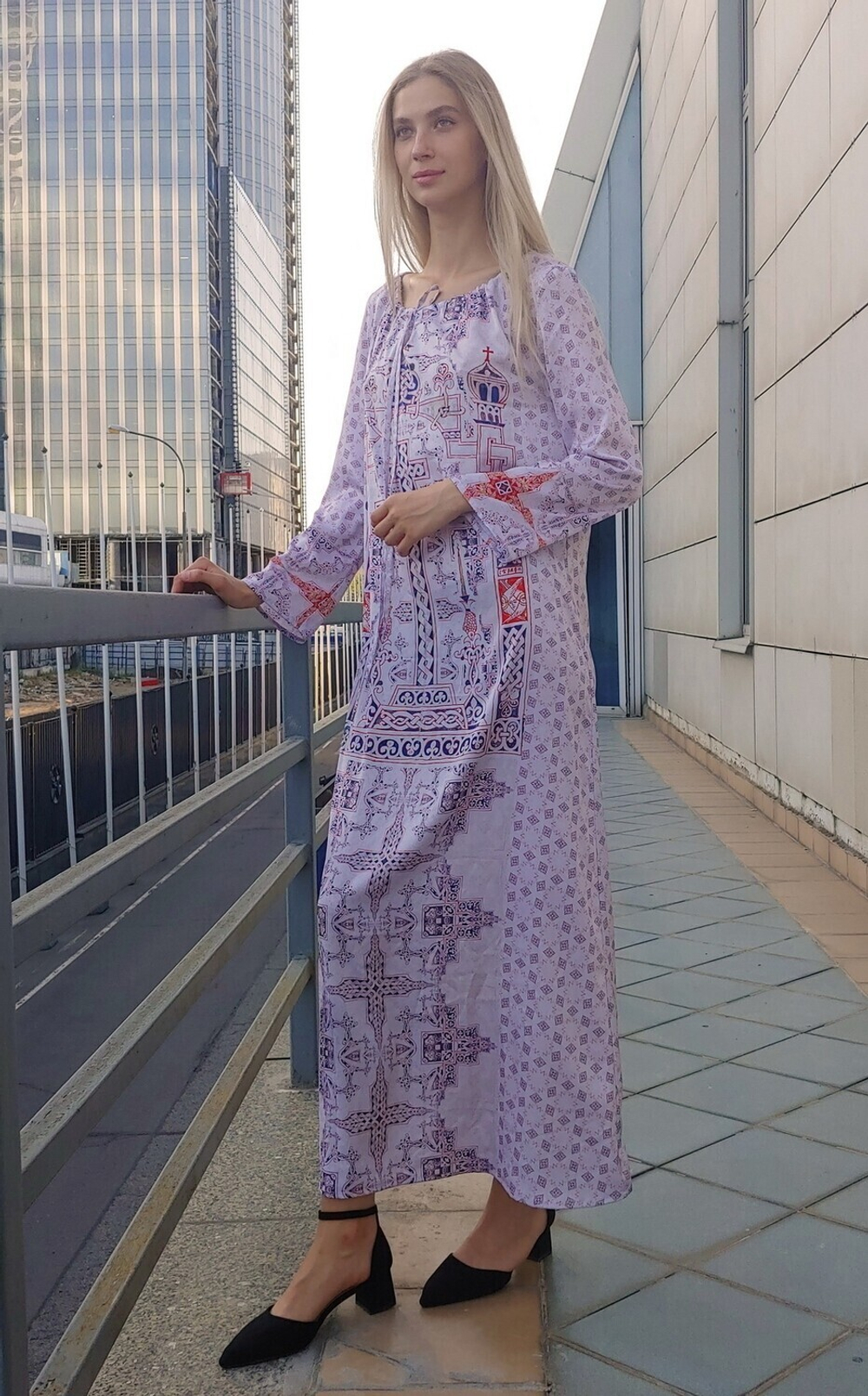 Платье "Новгородский трофей", по мотивам страничной заставки к псалтири Ивана Грозного (Новгородский трофей) 14 век