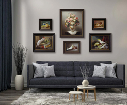 Букет на комоде