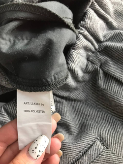 Брюки Ostin в классическом дизайне, маркировка S, визуально на 44 размер