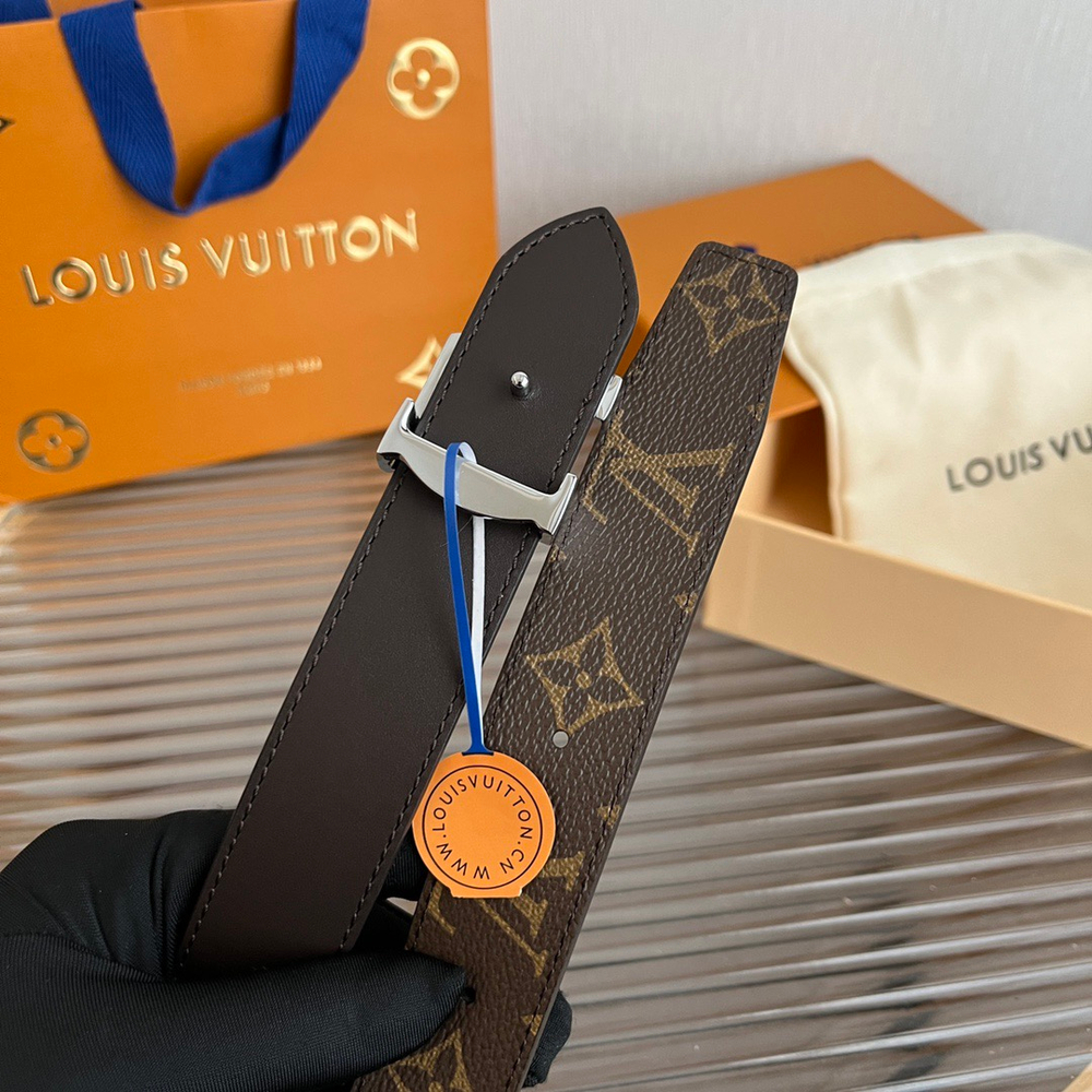 Ремень двухсторонний с узором