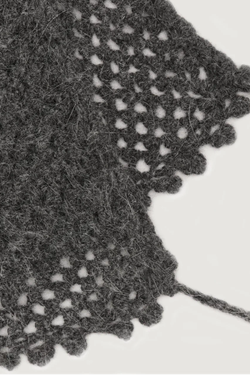 Косынка вязаная