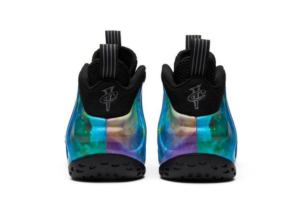 Кроссовки Nike Foamposite One Big Bang 2.0