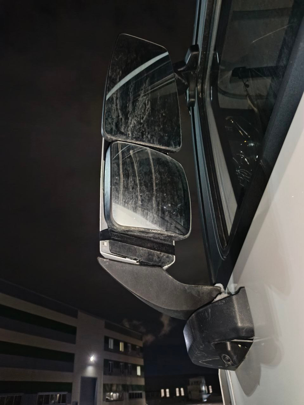 Shacman (Shaanxi) SX* 6x6 Самосвал SX32586V385 (Дизельный, 11,6 л, 423 л.с., МТ)
