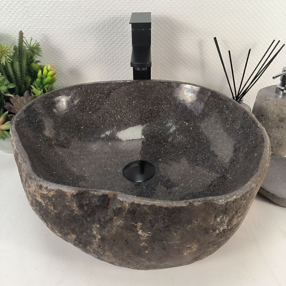 Раковина из речного камня RS-65187 46*40*15 0861