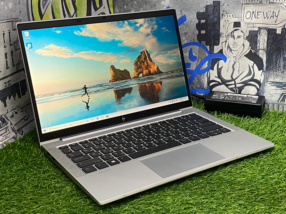 Ноутбук HP 13.3" i5-1135G7/Intel Iris Xe/16GB/256GB/ EliteBook 830 G8[56c38ec]/Windows 10