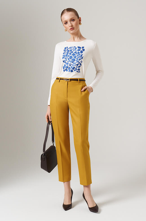 23124 Лонгслив женский (молочный с синей печатью)