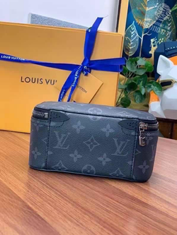 Сумка для хранения Louis Vuitton Packing Cube