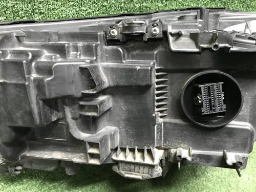 Фара правая BMW 7er G11 G12 (2019-2022) LED