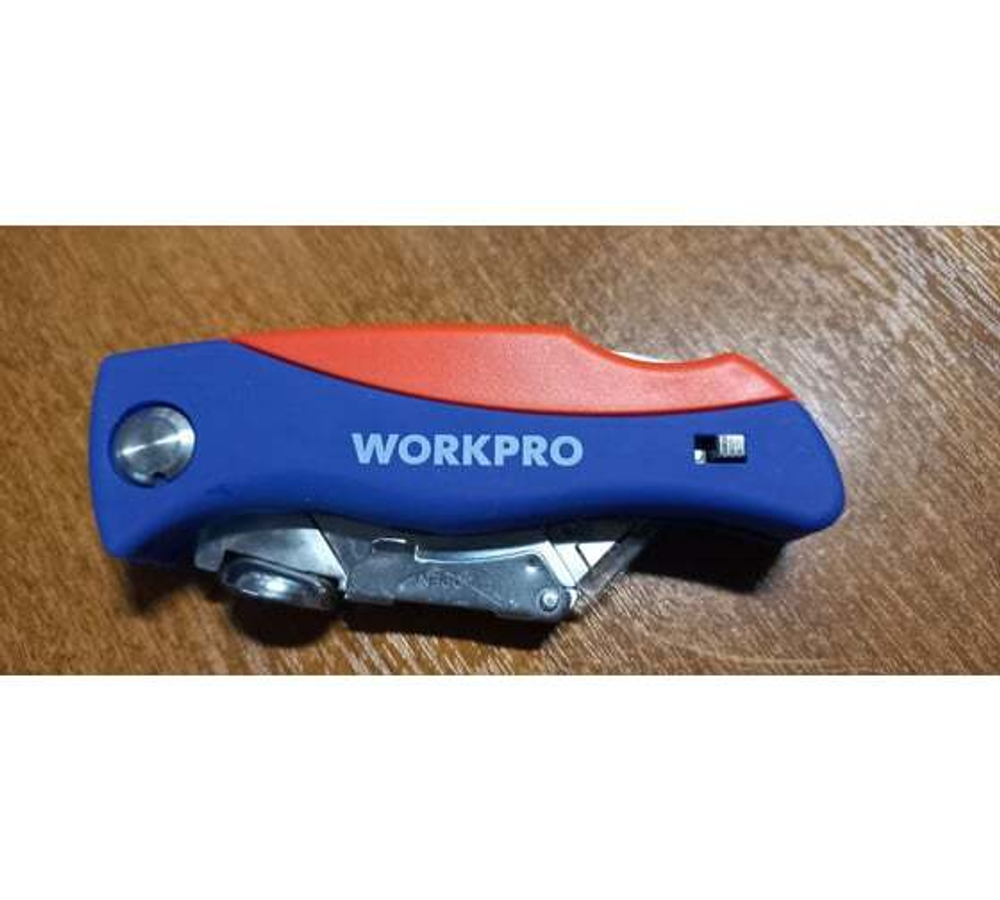 Складной быстросменный нож WORKPRO трапециевидные лезвия WP211006