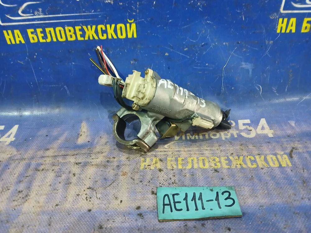 Замок зажигания TOYOTA SPACIO 1998