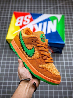 Nike Dunk x Grateful Dead Low SB 'Orange Bear'