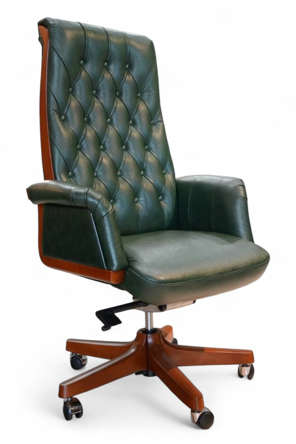 Натур кожа Izumrud LA2005, ТА16 Миланский орех