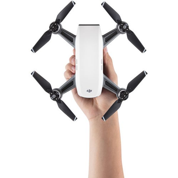 Квадрокоптер DJI Spark Controller Combo (Alpine White)