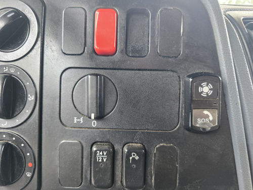 Кнопка блокировки дифференциала 2018г.