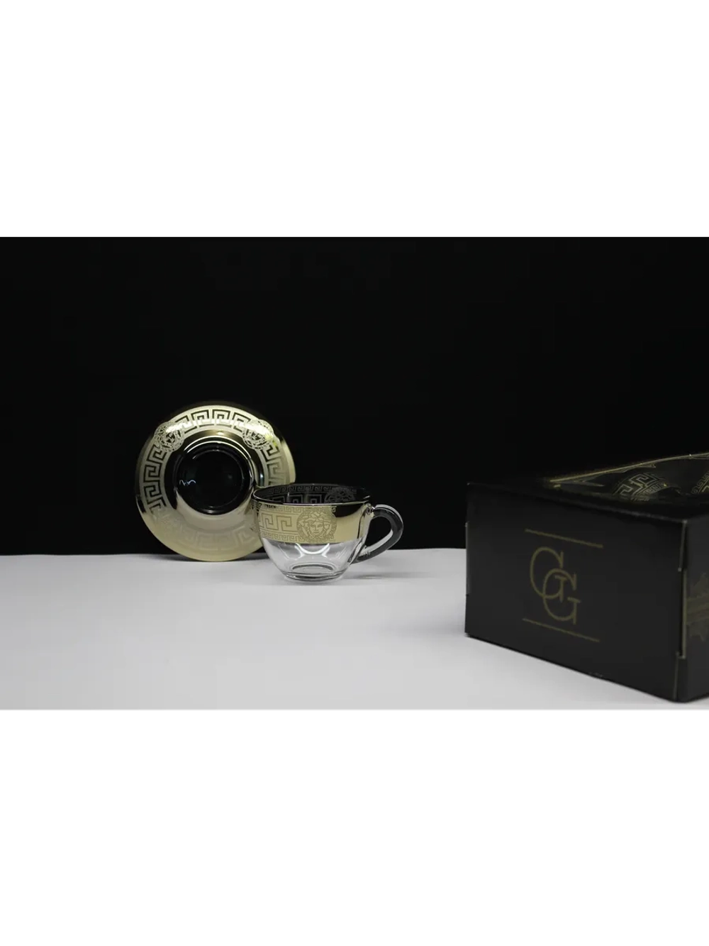 Чайный сервиз на 6 персон