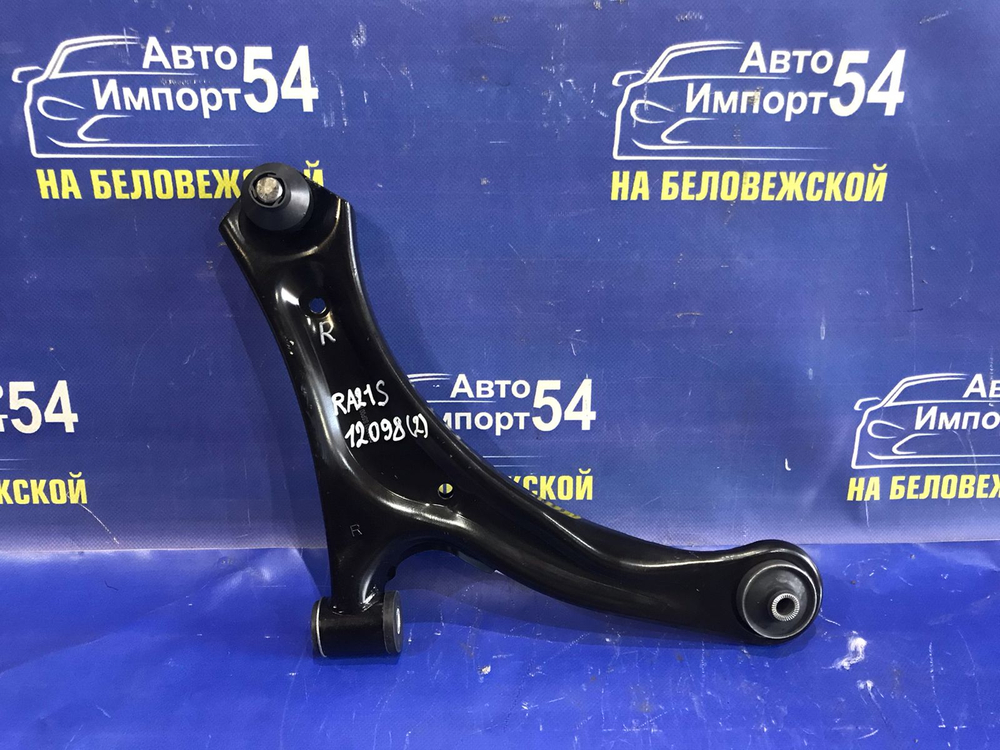 Рычаг передний правый SUZUKI AERIO 2001-2007