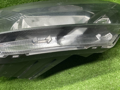 Фара правая Lada Granta (2018-н.в.) галоген