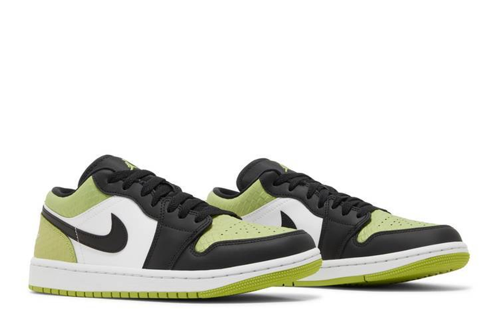 Кроссовки Jordan Air Jordan 1 Low "Vivid Green Snakeskin" (Женская размерная сетка)