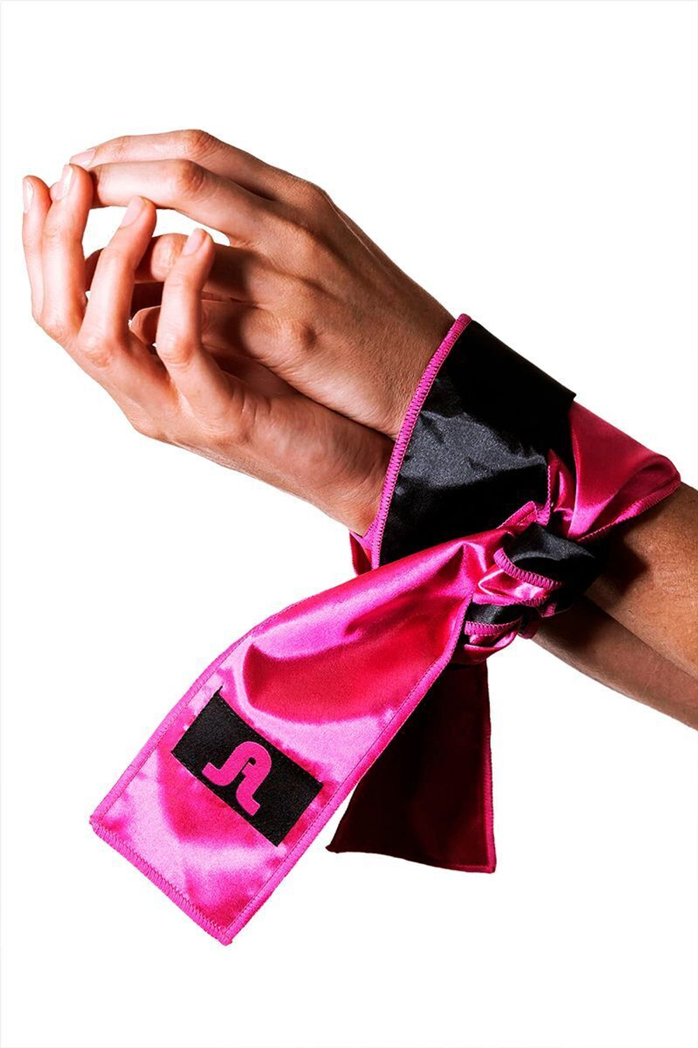 Черно-розовая атласная повязка на глаза Satin Sash (Цвет: черный с розовым)