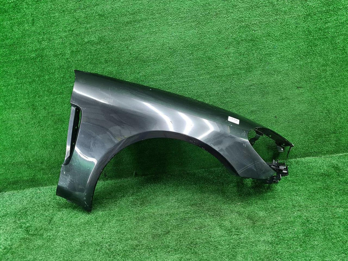 Крыло переднее правое Porsche Panamera 971 (16-23)