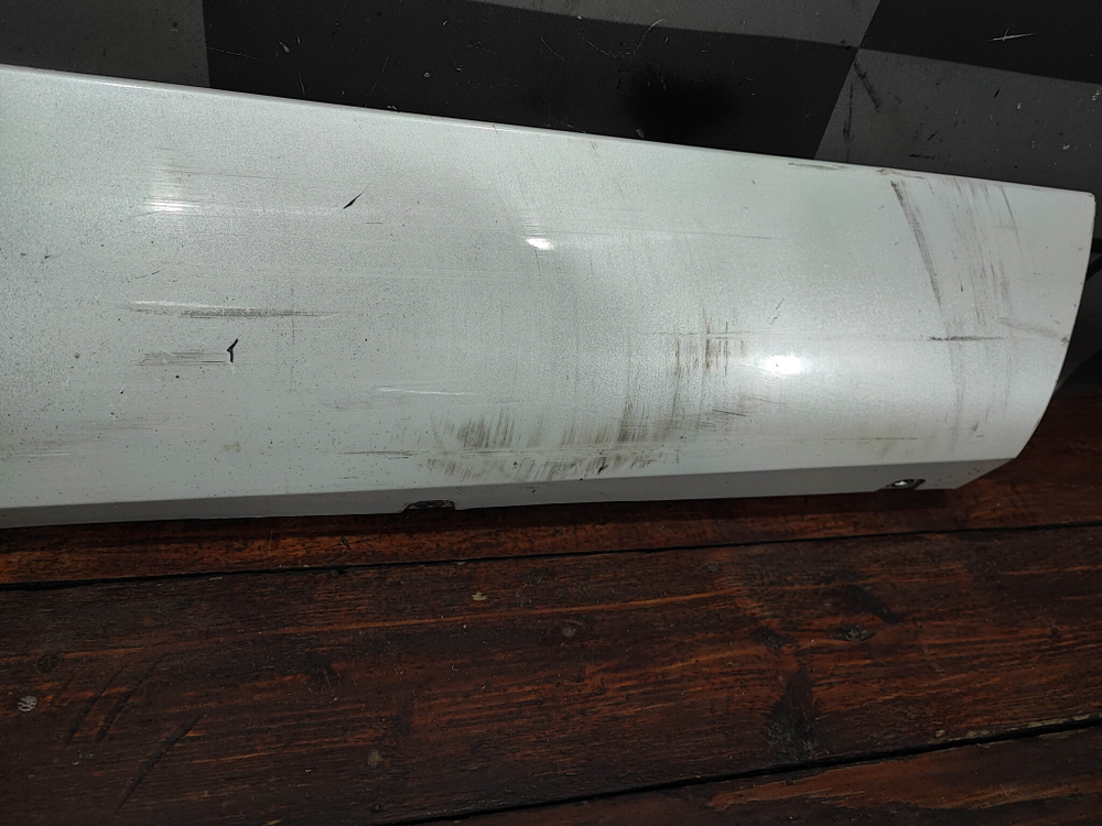 Накладка двери задней правой Toyota Highlander 4 (U70) 19-нв Б/У Оригинал 757410E100