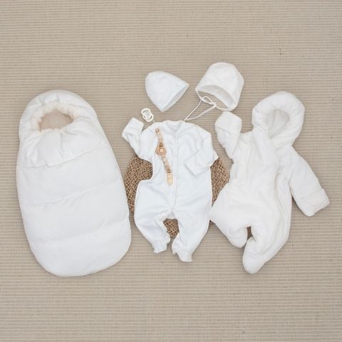 Демисезонный комплект на выписку 5 предметов