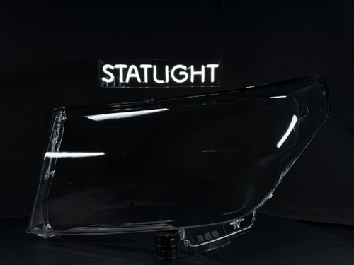 Левое стекло фары Toyota LC200 2012-2015