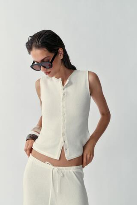 ZARA ЖИЛЕТ С ВЫРЕЗОМ ХЕНЛИ, ЭКРЮ