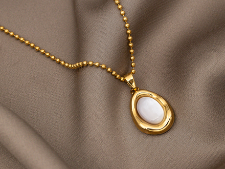 Подвеска "Абстракция" 18 мм с перламутром, сталь