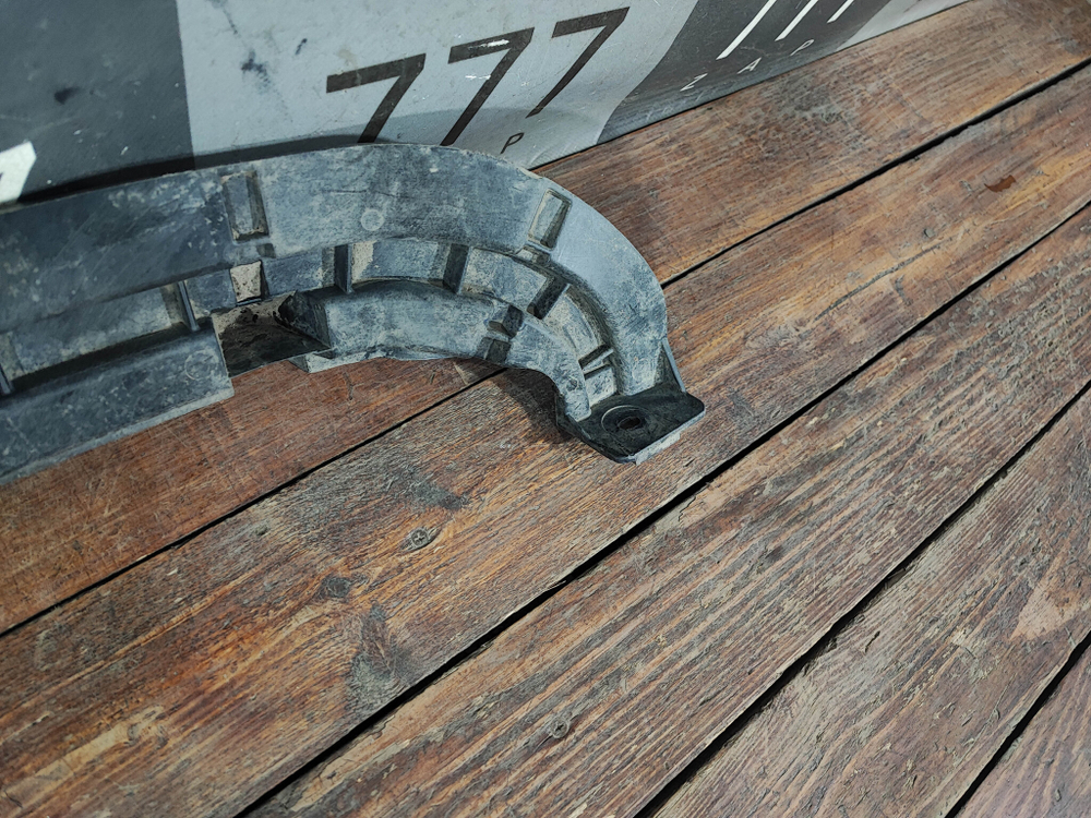 Усилитель переднего бампера Chery Tiggo 8 Pro 21-нв Б/У Оригинал 602000045AA