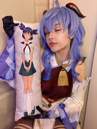 Мини дакимакура Лена из Бесконечное лето арт. M0809, 60х20 см