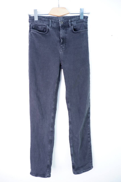 Джинсы Cos зауженные, визуально 44 размер