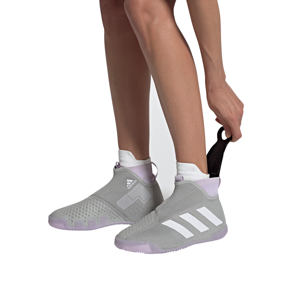 Женские теннисные кроссовки Adidas Stycon Laceless W - grey two/cloud whie/purple tint