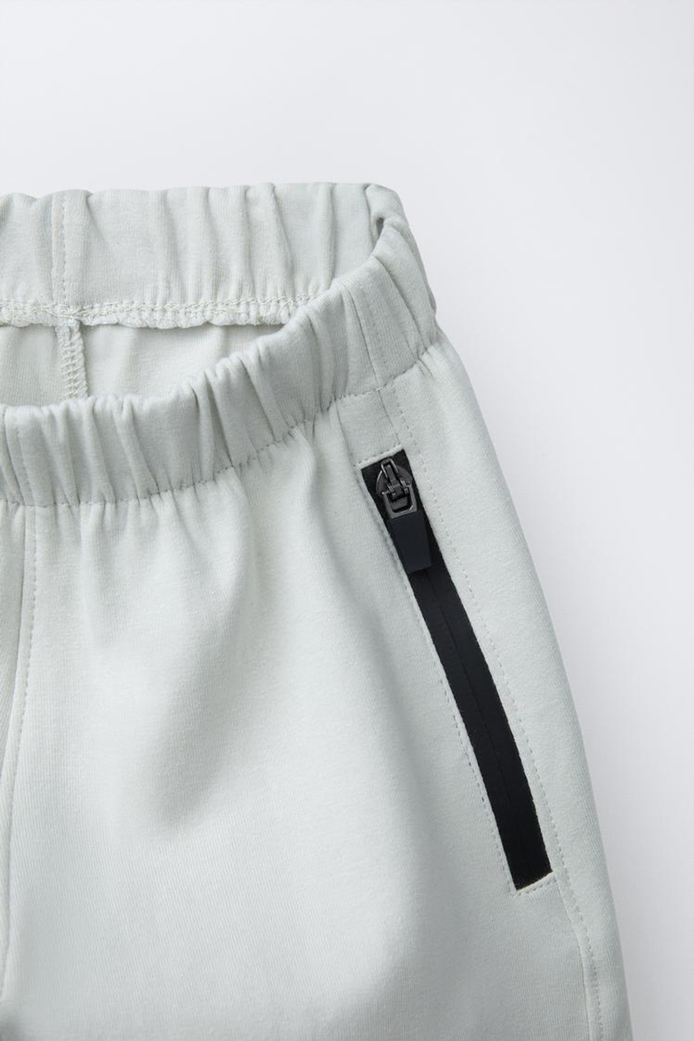 ZARA ДЖОГГЕРЫ INTERLOCK С ЛОГОТИПОМ, КАМЕННО-СЕРЫЙ