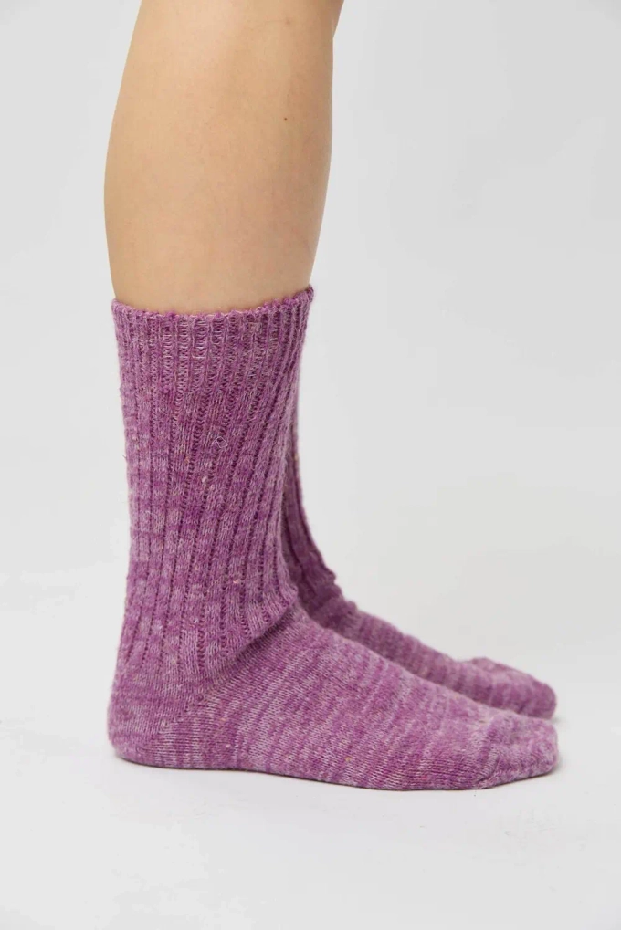 Носки фиолетового цвета из шерсти