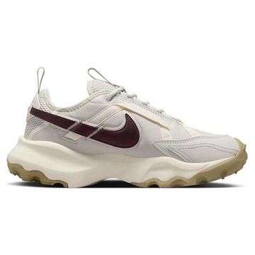 NIKE TC 7900 - популярная мужская обувь высшего качества Бежево-коричневого цвета.