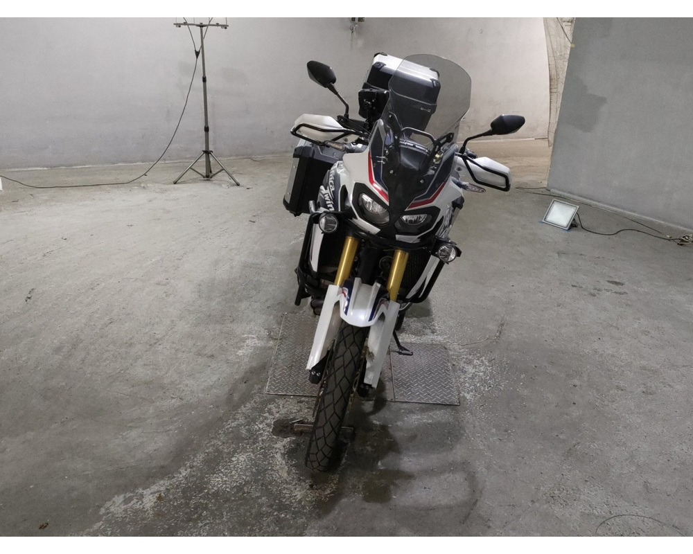 Honda CRF1000L Africa Twin DCT 050173