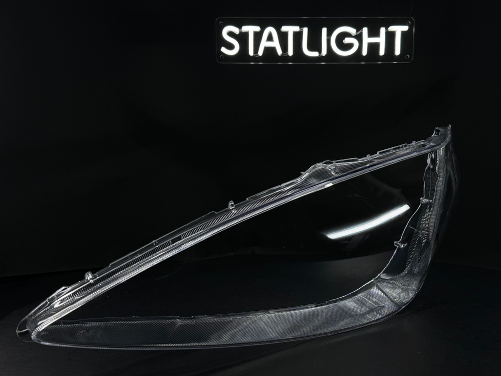 Левое стекло фары Toyota Camry XV30 2001-2004