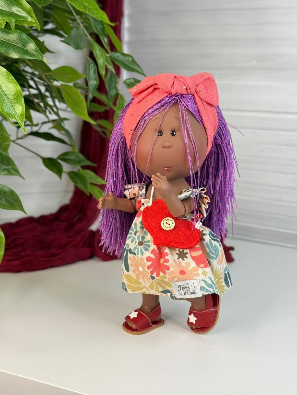 Кукла Nines виниловая 30см MIA шарнирная (3534K1)