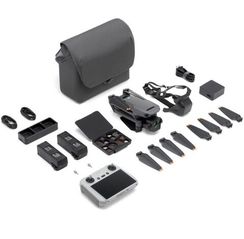 Квадрокоптер DJI Mavic 3 Pro Fly More Combo (DJI RC)