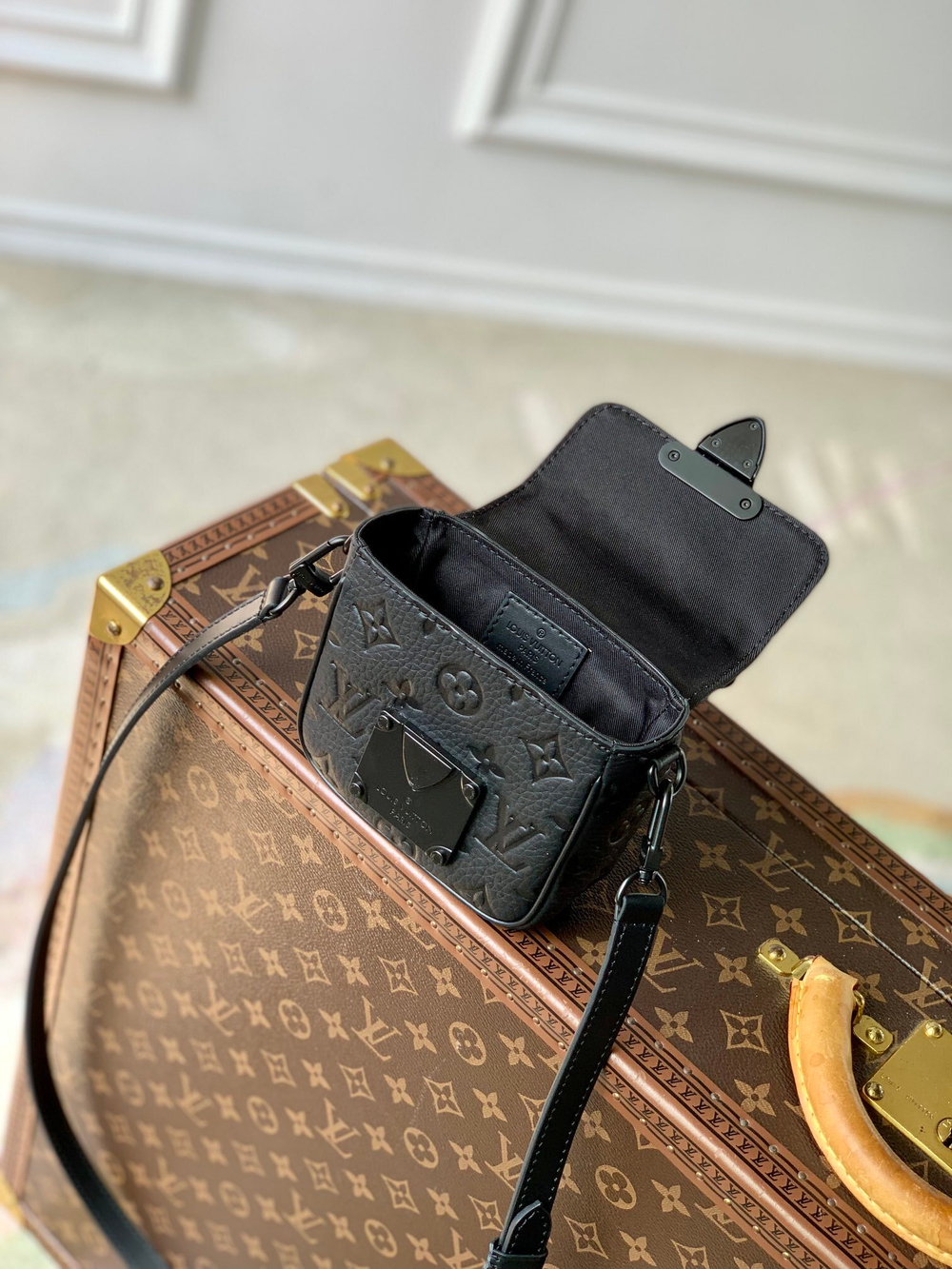 Louis Vuitton Pico S-Lock