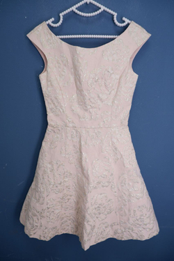 Платье Concept Club красивое 40 размер