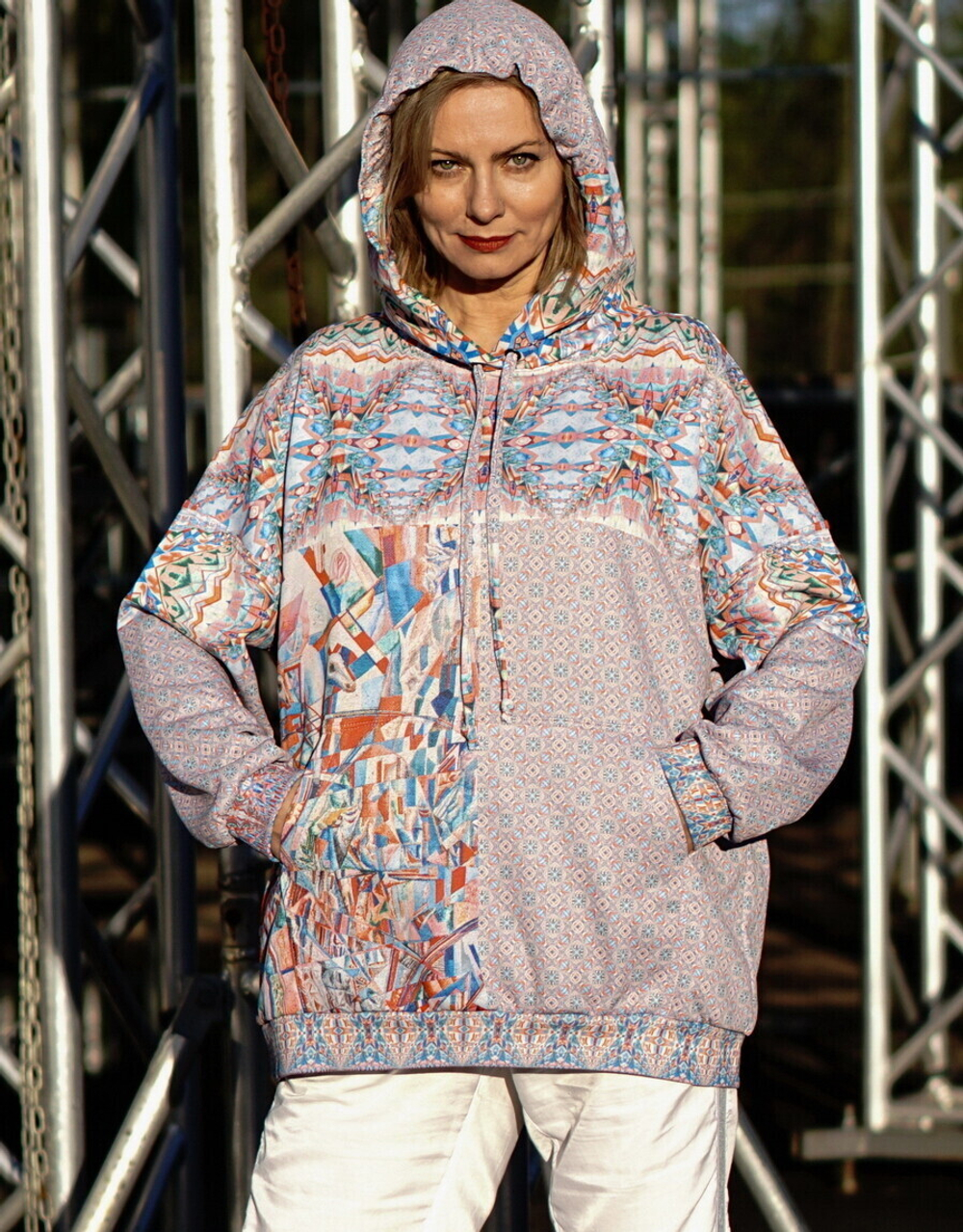 Худи "Филонов", по мотивам картины Павла Филонова «Формула петроградского пролетариата»