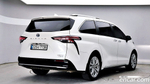 Toyota Sienna 4 Generation 2.5 Hybrid 2WD (05.2022)