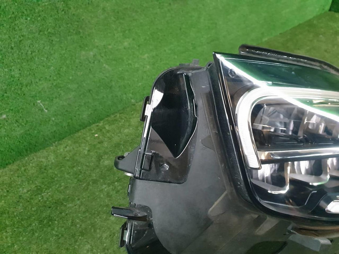 Фара левая Mercedes GLC X253 (2019-2022) LED